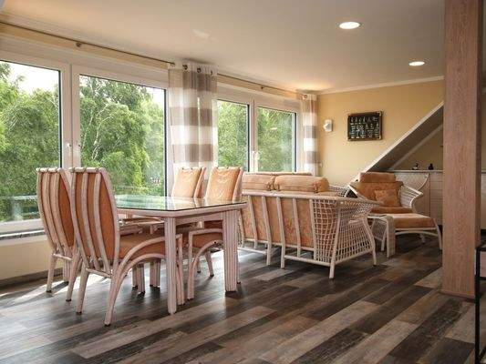 Seeblick - Wohnen u. Essen_1