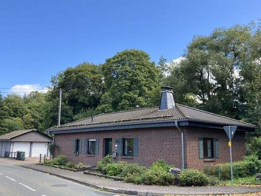 Ansicht Straße-Eingang