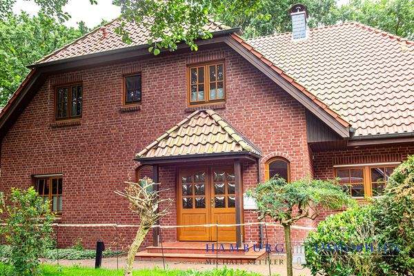 Frontansicht/Eingang Eignerwohnung