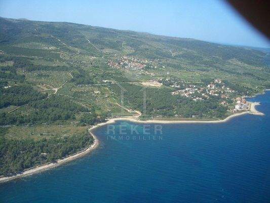 Traumhafte Olivenhain-Baufläche mit Zugang zum Meer
