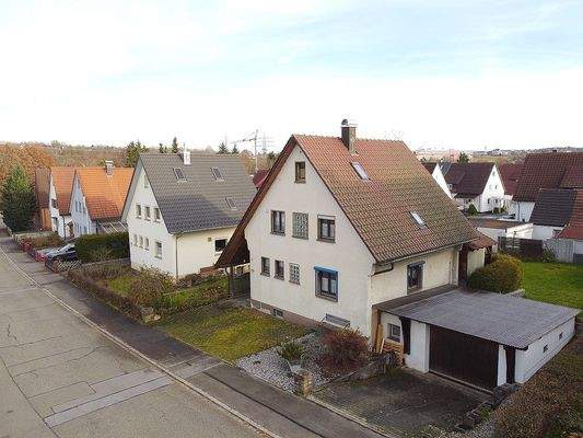 Gebäude Straßenansicht