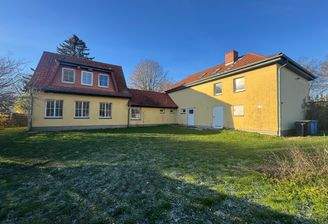 Hausansichten vom Hof