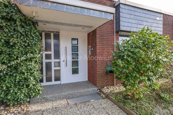 3475 Eingangsbereich