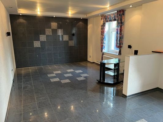 Nr. 35 Wohnzimmer (OG)