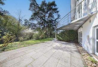 Südterrasse und Südbalkon