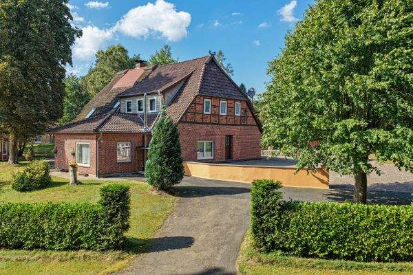 Ensemble mit atemberaubender Naturkulisse 