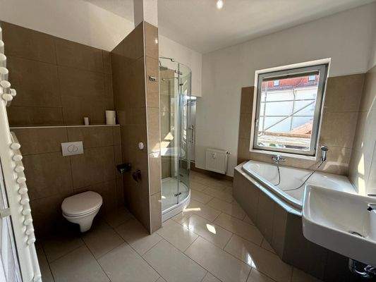 Badezimmer Bild 1.jpg