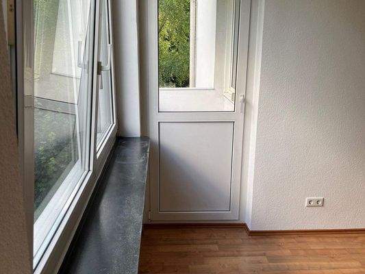 Wohnzimmer Fensterfront.jpeg