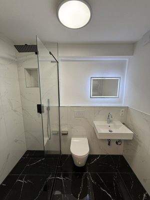 Bad & WC unmöbliert
