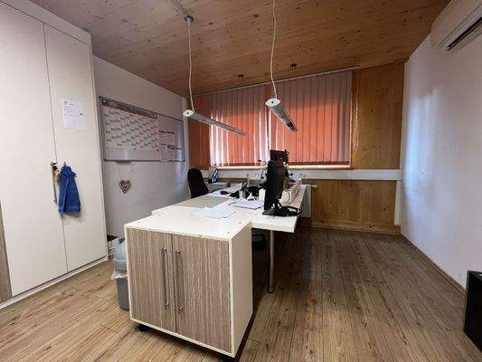 Büroraum 1. OG