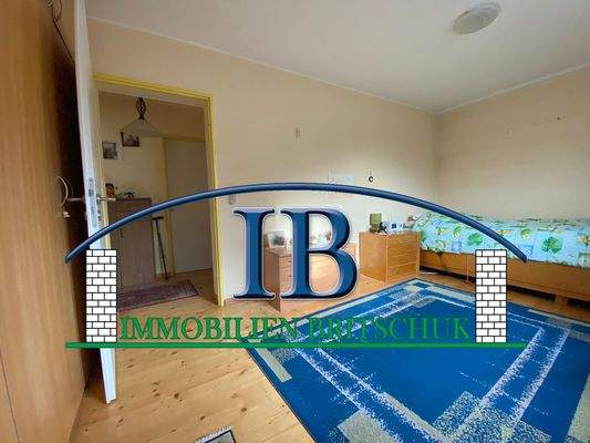 Immobilien Britschuk.jpg