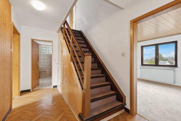 Treppenaufgang zum Obergeschoss