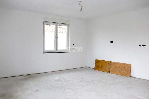 OG - Wohnzimmer u. Küche