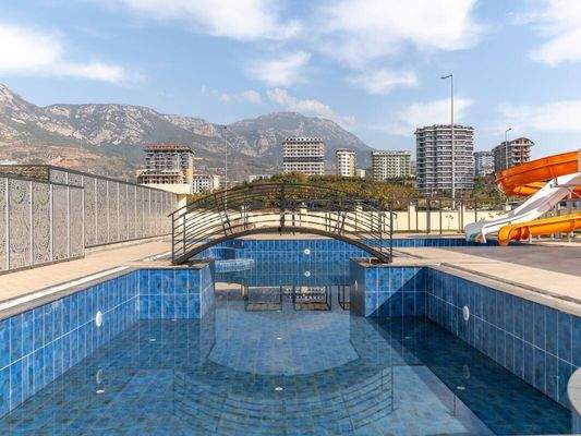 Centrally Located Offices with Modern Design in Alanya