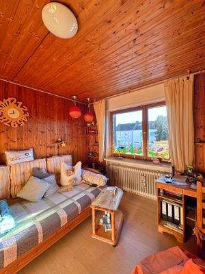 Kinderzimmer / Büro