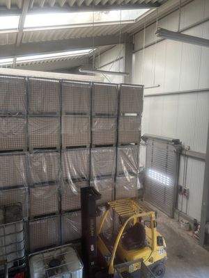 Lagerhalle Innenansicht von oben