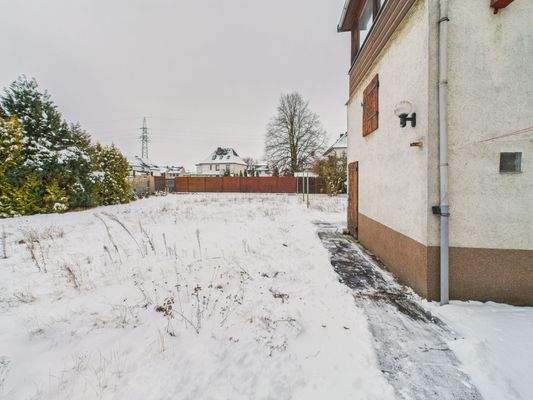 CAM03816G0-PR0122-STILL026