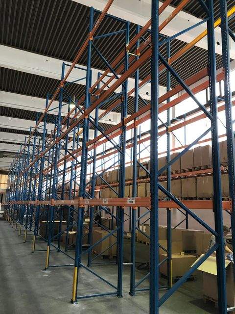 Oberasbach Halle, Oberasbach Hallenfläche