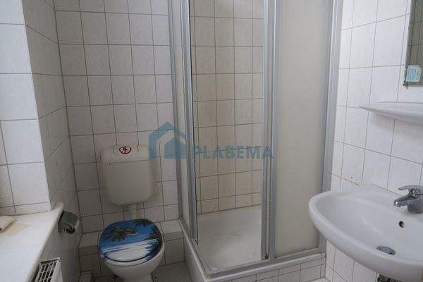 002.00-Beispiel-Apartment 6-Bad