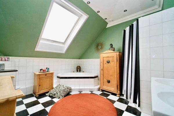 Badezimmer - Ansicht 1