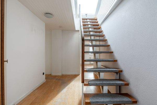 Lübeck-Mehrfamilienhaus-mit Gewerbeeinheit-in-zentraler-Lage-33