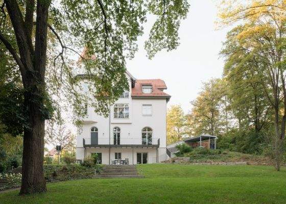 Außenansicht vom Garten aus