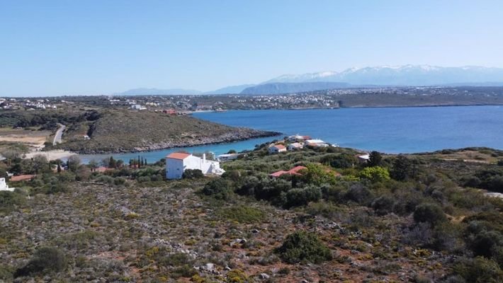 Kreta, Tersanas: Grundstück in Strandnähe, mit einzigartigem Meer- und Bergblick zu verkaufen