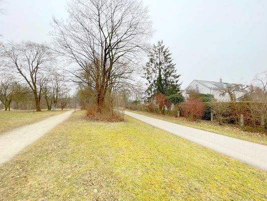 Lage des Hauses direkt am Park