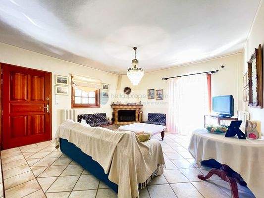 3776b757e1364ecc989d5389b7138429-original