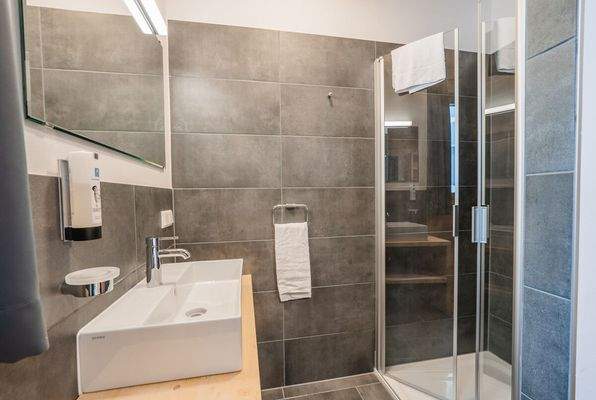 20251203-DSC05342-HDR-SJ Photography (Selina Jakob)