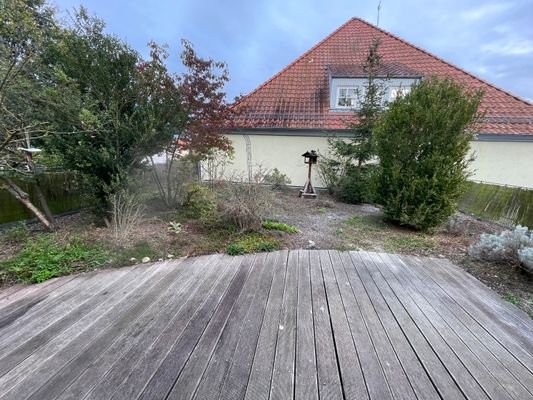 Dachterrasse mit Blick aus Wohnung