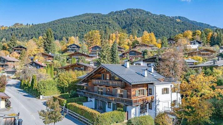 KITZIMMO-Dachgeschosswohnung in Toplage am Sonnberg kaufen - Immobilien Kitzbühel.