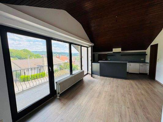 DG Wohnen mit offener Küche