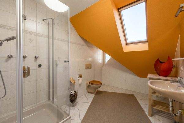 Bad Einliegerwohnung