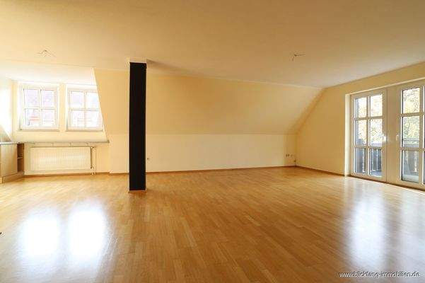 Wohn- und Essbereich