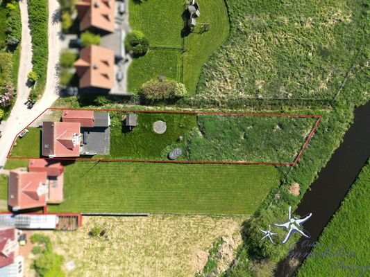 Ca. 1.300 m² Grundstück