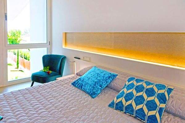 4d41fa19-8648-4187-8cea-10de3b158e87