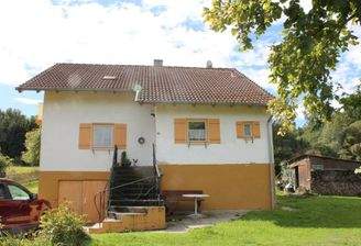 Hausansicht - Herzlich Willkommen.jpg