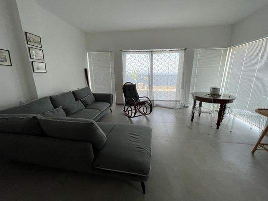 top penthhouse frontline Saranda (18).jpeg