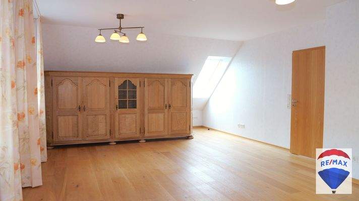 Obergeschoss Wohnung links