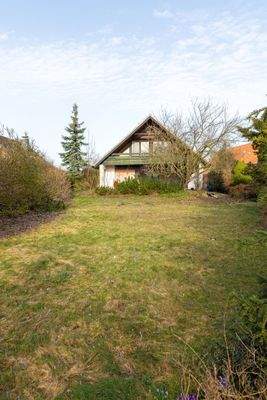 01 Grundstück Bestand Nord-Osten.jpg