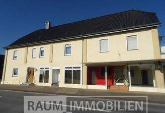 Gebäudeansicht Strassenseite