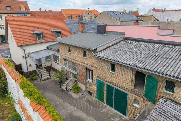 Einfamilienhaus mit Nebengelaß