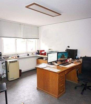 Büro 2
