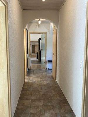 Flur Richtung Wohnzimmer