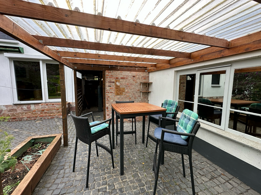 Überdachte Terrasse. .png
