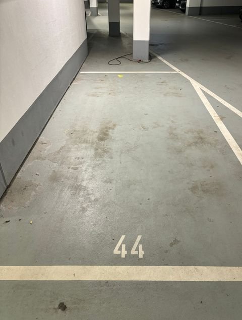 Köln Garage, Köln Stellplatz