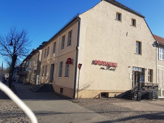 Brandenburger Str.10, Seite