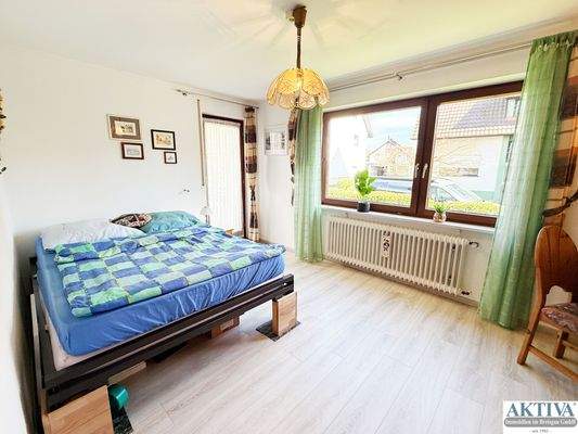  Das Zimmer im Erdgeschoß