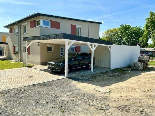 Optional mit Carport Garage